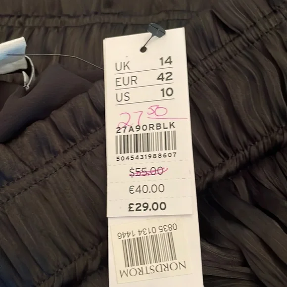 NWT Topshop Pleated Crushed Satin Skirt in Black - Picture 5 of 7